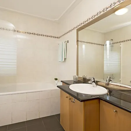 Wonderful Recently Renovated Family Primošten